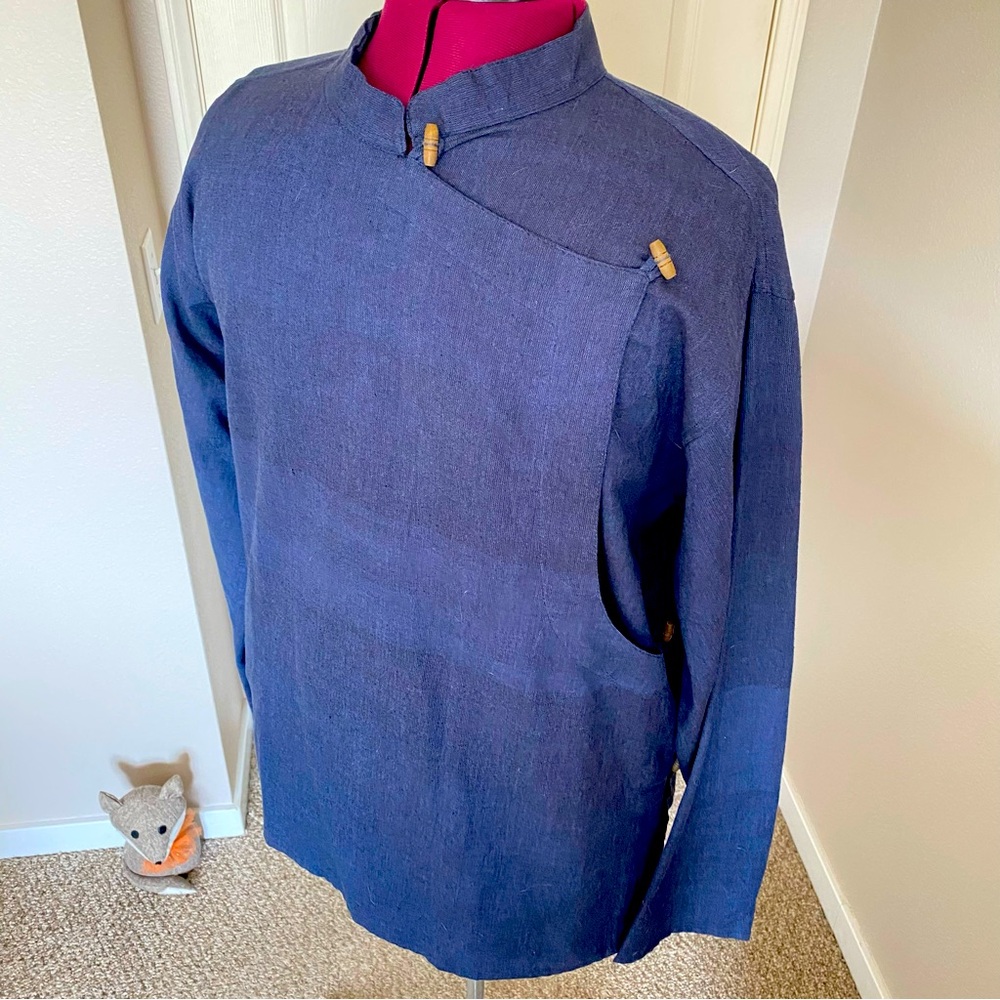 Shirt, men’s, 100% cotton, navy, Asian style, tall buttons, long sleeve, classic